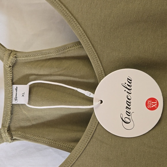 Caracilia Athletic Jumper size XL NWT - Picture 2 of 7